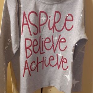 Souly Eunique Toddler Girls 5T Gray n Reflective Burgundy Top